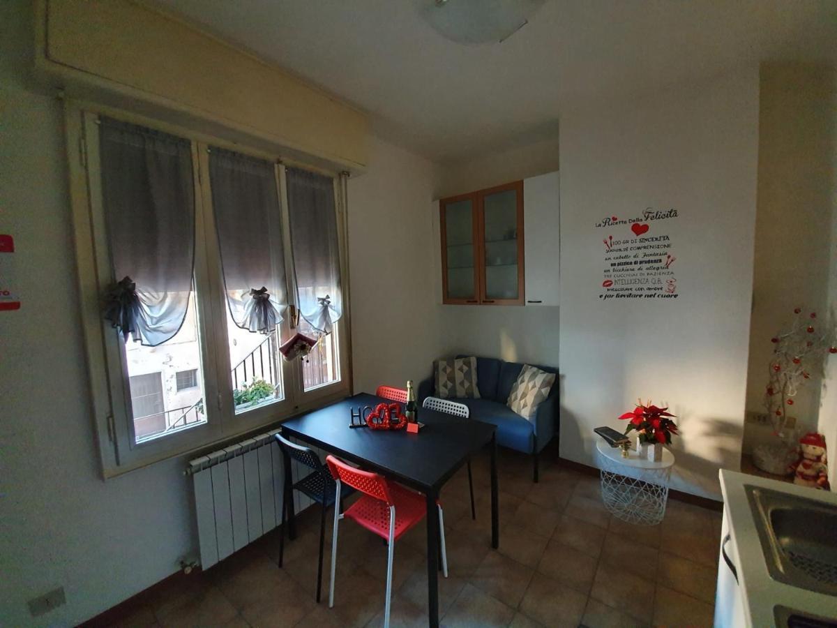 ローヴェレCasa Mirellaアパートメント エクステリア 写真