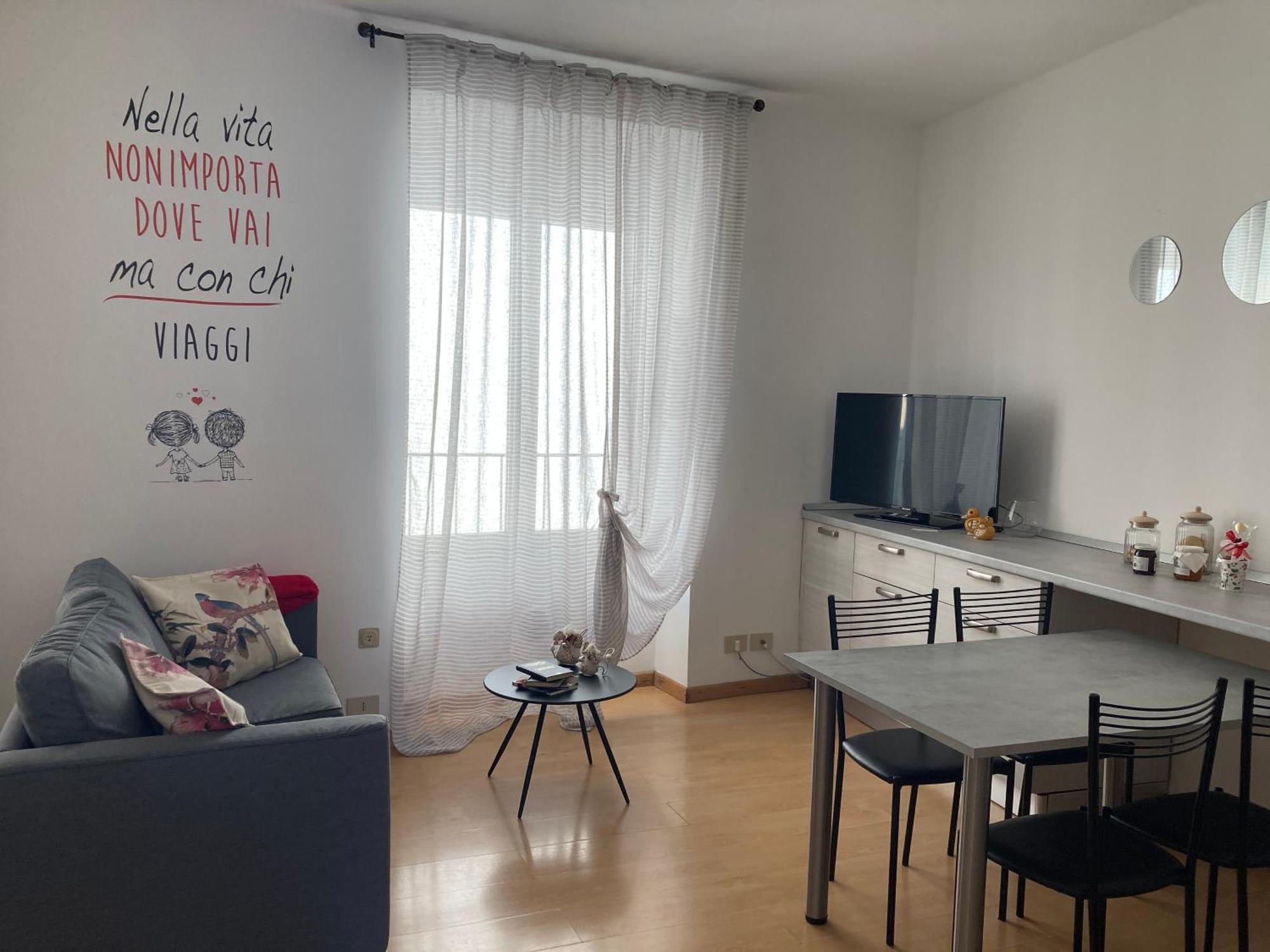 ローヴェレCasa Mirellaアパートメント エクステリア 写真